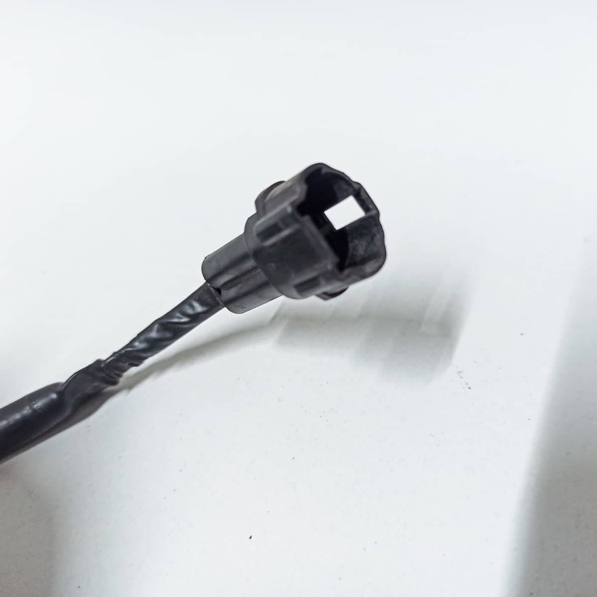 Contacteur de feu STOP Kawasaki 650 ER6 2009 à 2011