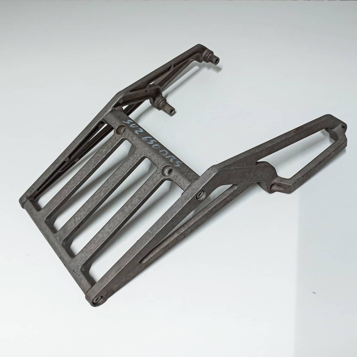 Porte paquet de Suzuki DR 650 RS RSE DJEBEL