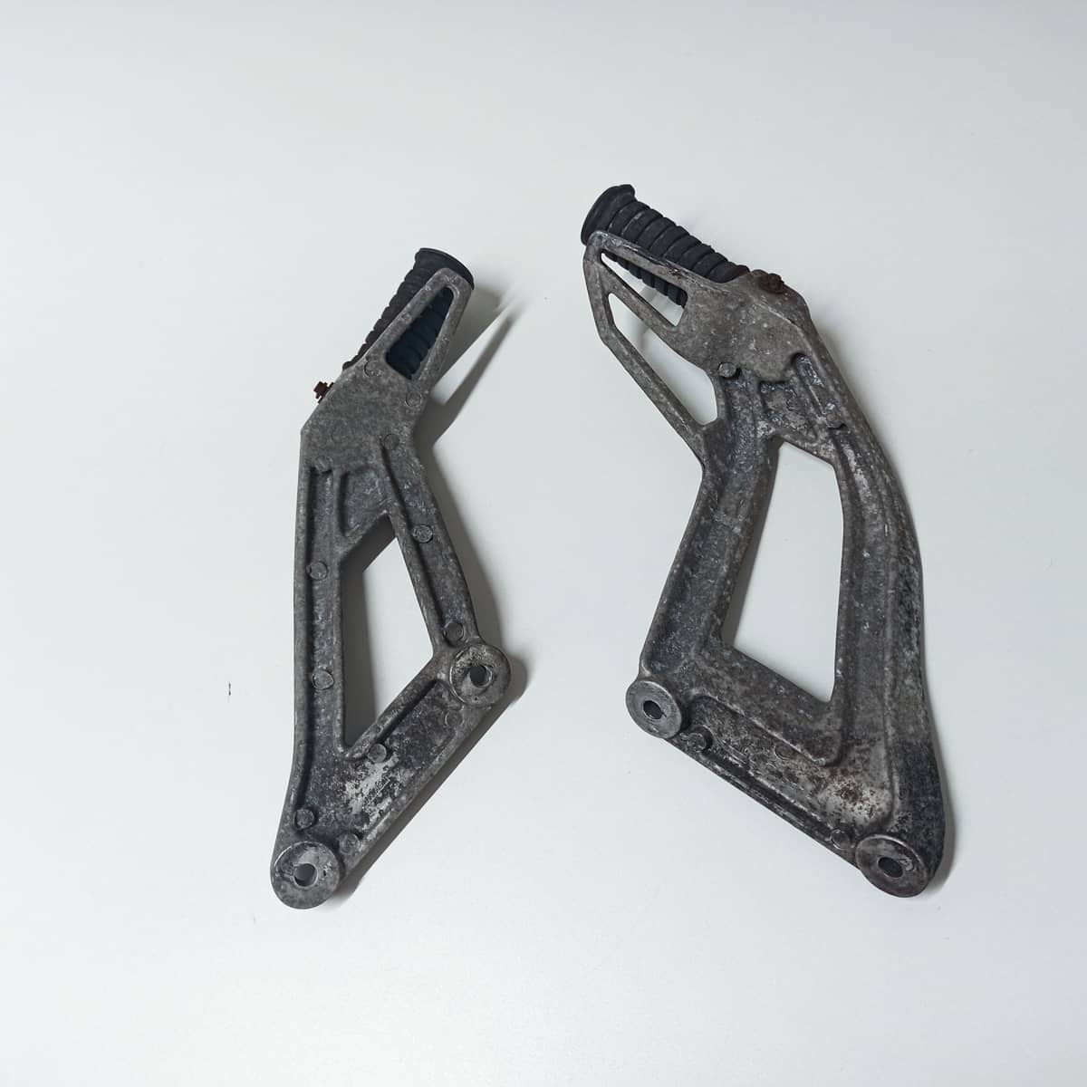 Paire de cale pied passager de Yamaha Super Ténéré 750