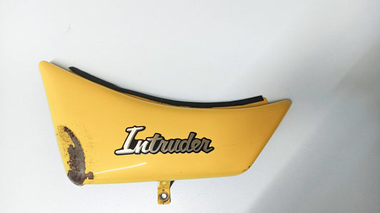 Flanc de selle de suzuki intruder 750 de 1986