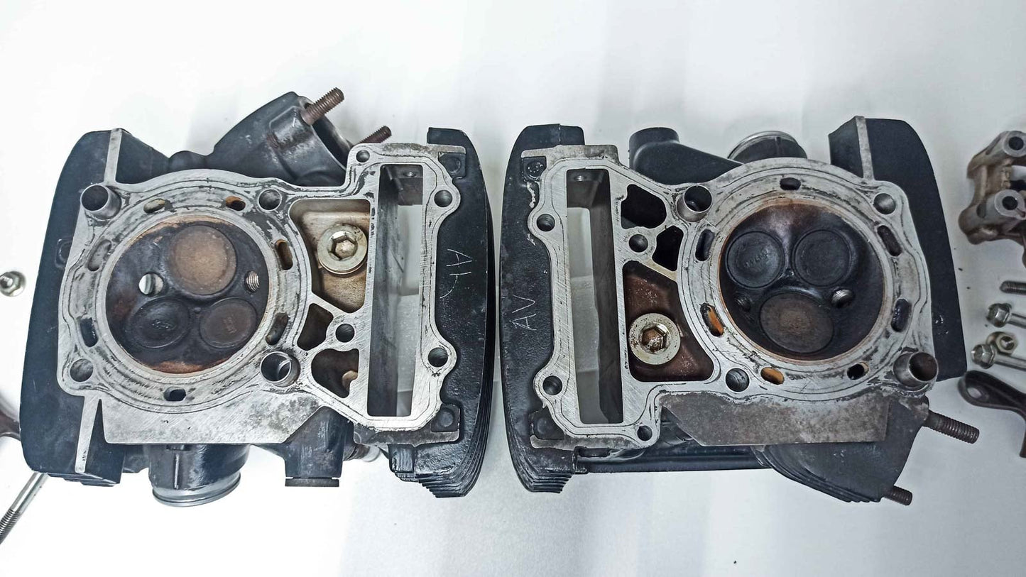 Culasse de Honda 600 Transalp de 1988 PD06