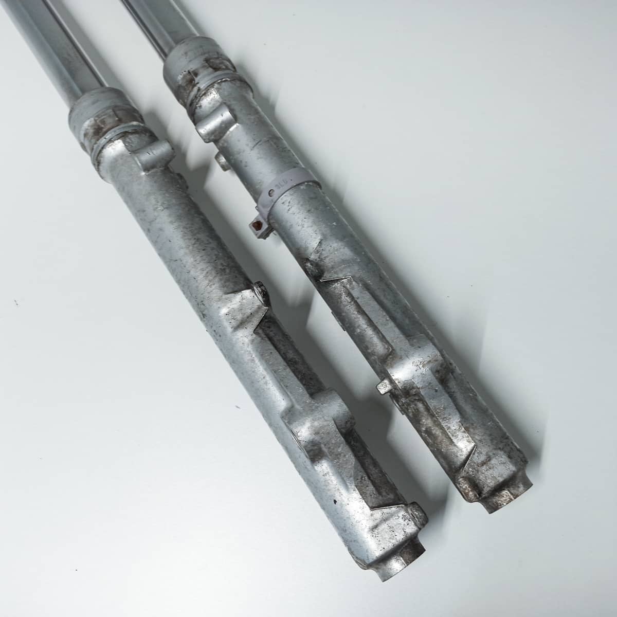 Bâtons de fourche de Suzuki DR 650