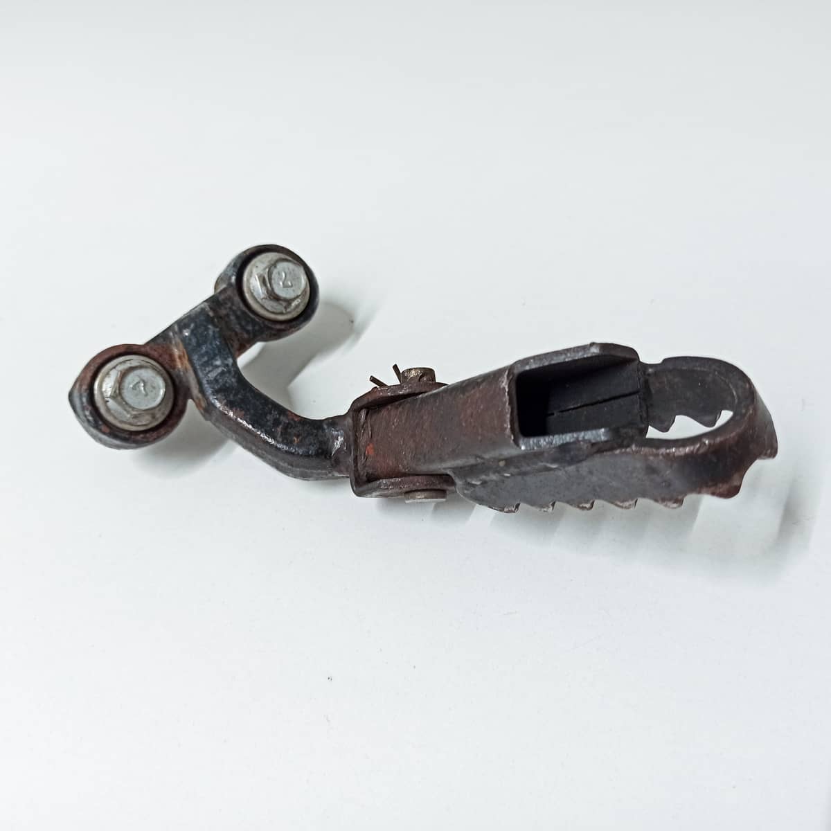 Cale pied droit + platine de Suzuki DR 650 R RS RSE DJEBEL