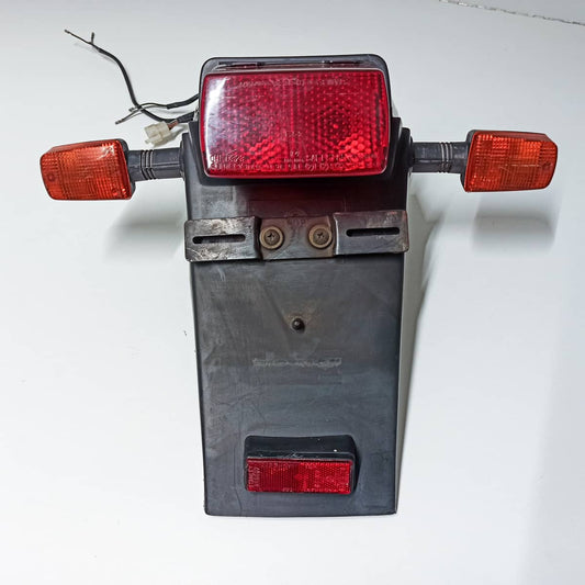 Bavette complète avec feu arrière et clignotant de Suzuki DR 650 R RS RSE DJEBEL