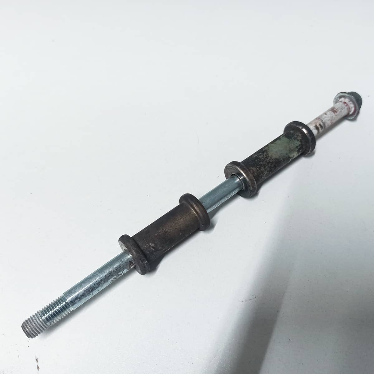 Axe moteur de Honda 650 Dominator 1990 NX RD02
