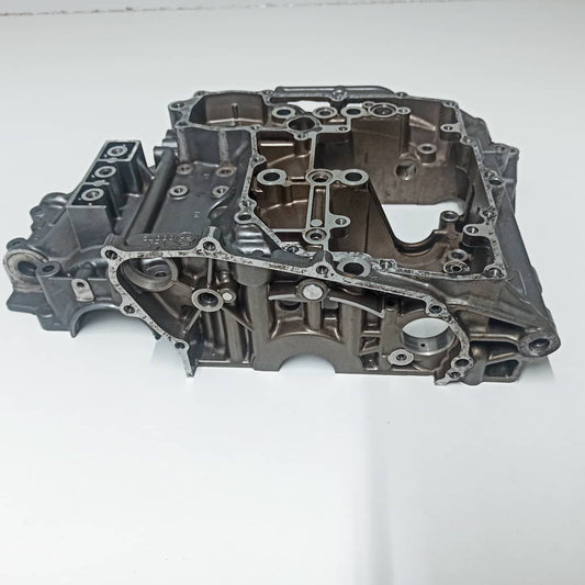 Carter centrale inférieur de Yamaha XTZ 750 Super Ténéré 3LD
