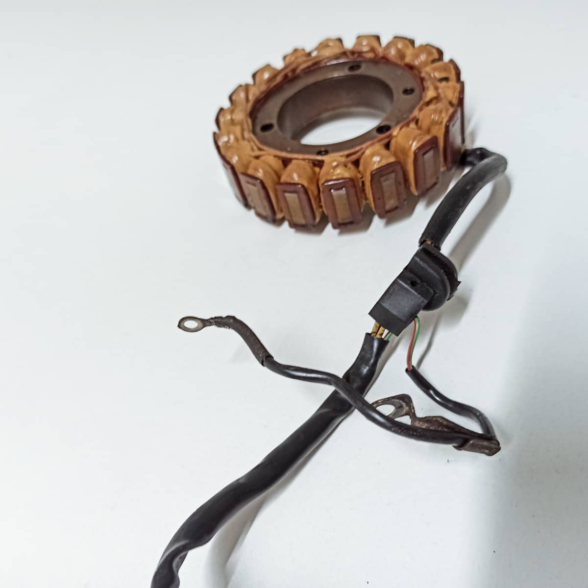 Stator de Honda 650 Dominator 1990