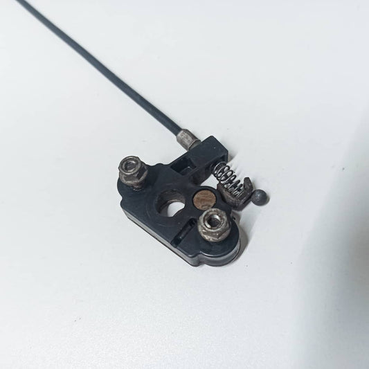 Tirette verrou de selle Suzuki 1100 GSXR 1989 1991